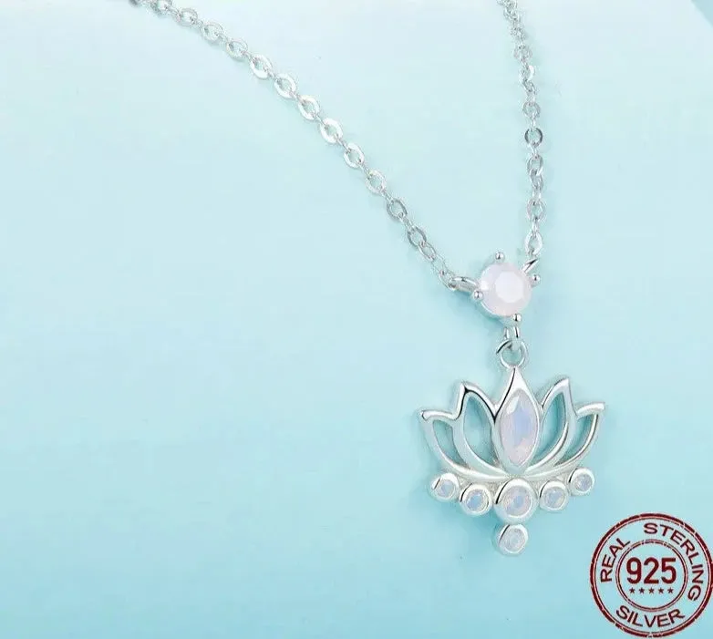 925 Sterling Silver Lotus Pendant Necklace