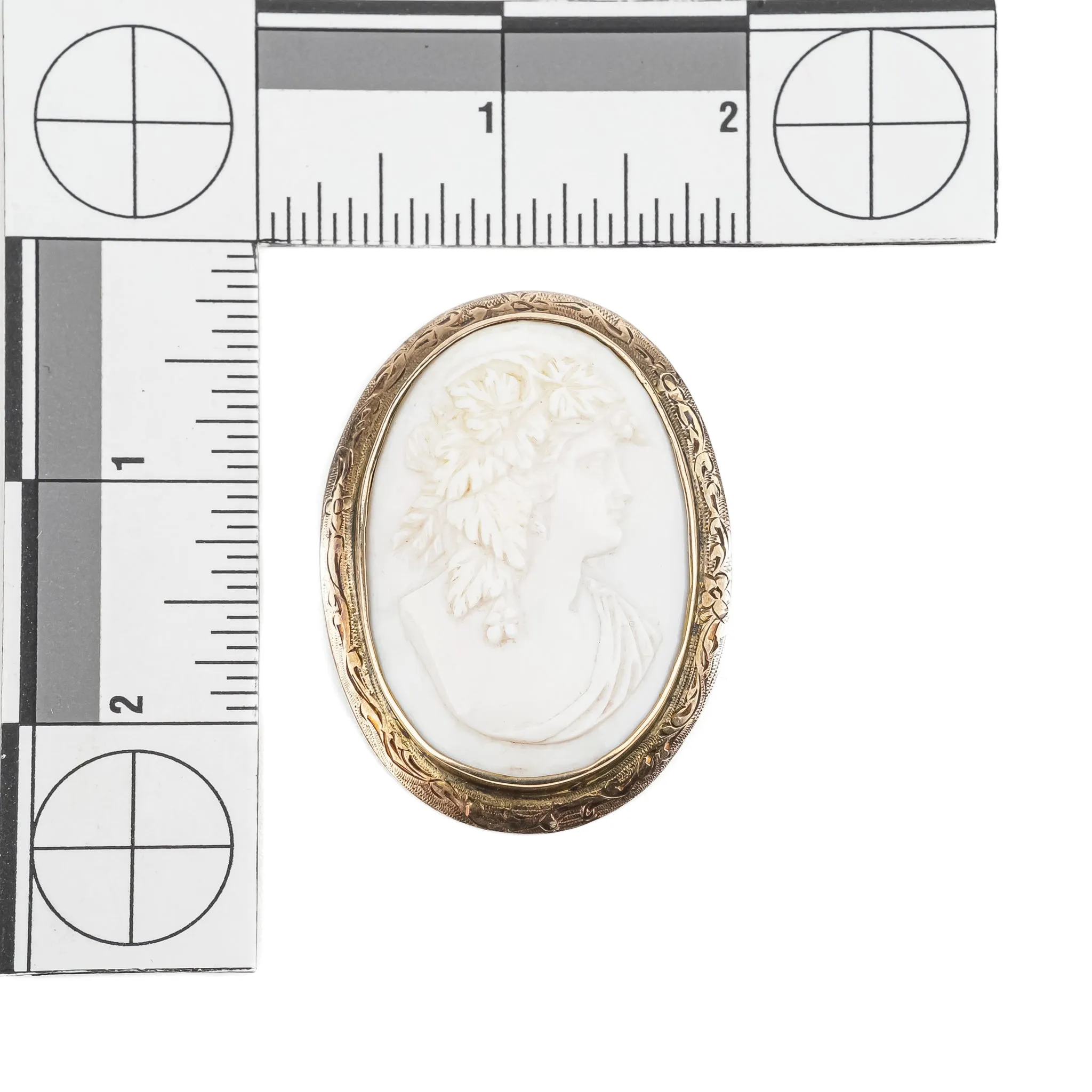 9K Yellow Gold Cameo Pin Pendant