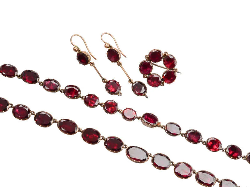 Georgian Garnet Rivière & Earrings in Original Box