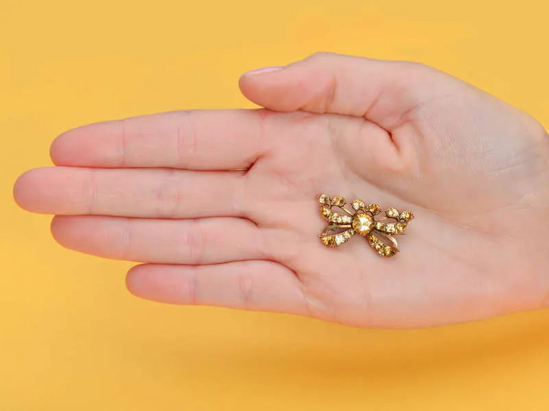 Georgian Precious Topaz Bow Motif Brooch in Gold