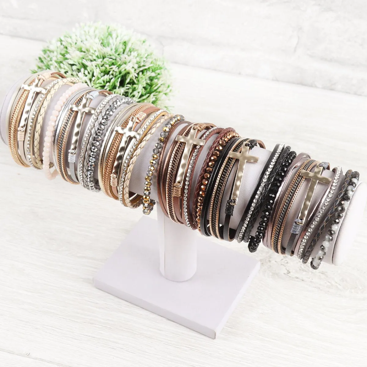 Hdb2976 - Cross Leather Wrap Glass Beads Magnetic Bracelet