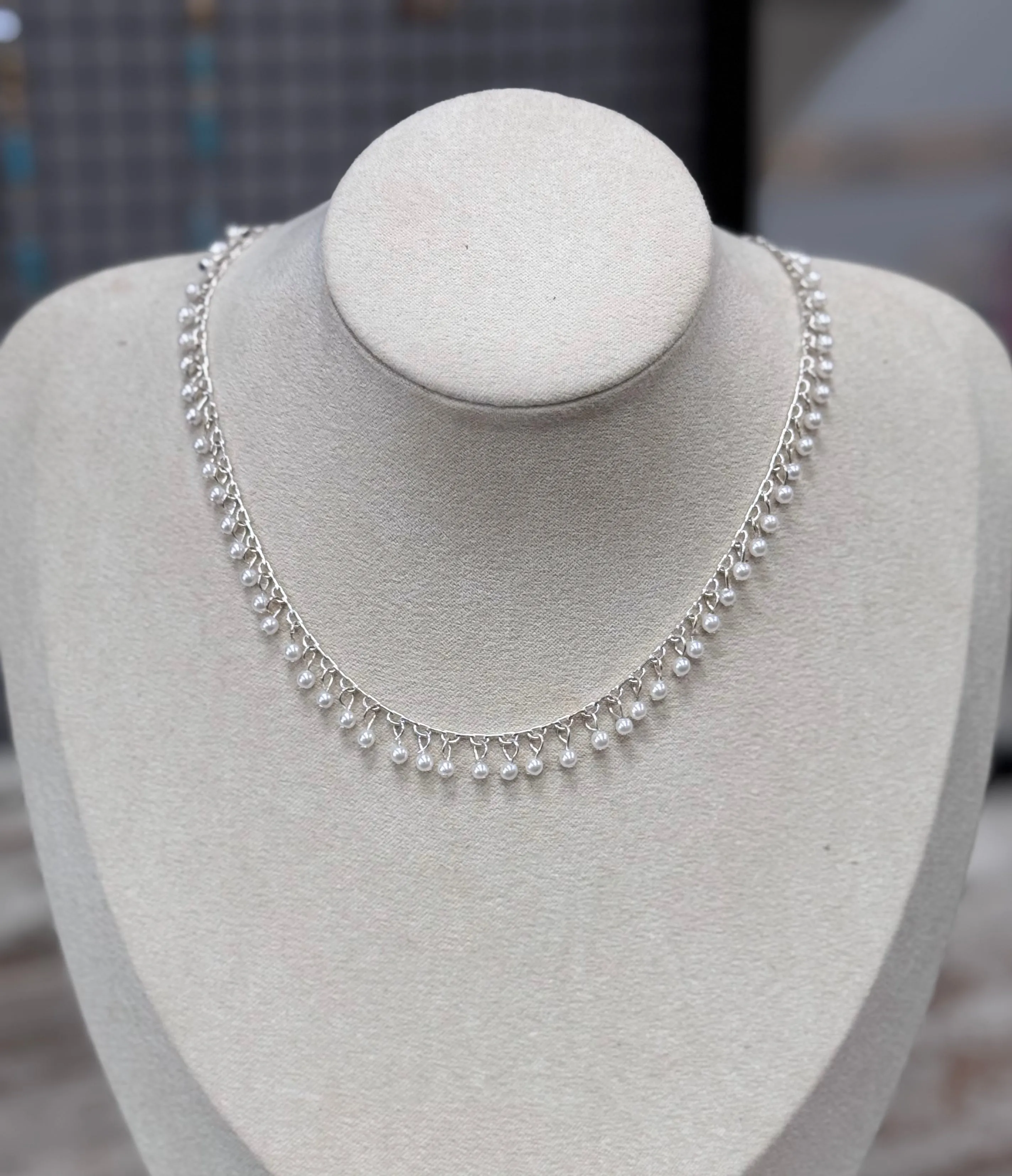 Mini Pearl Necklace Silver