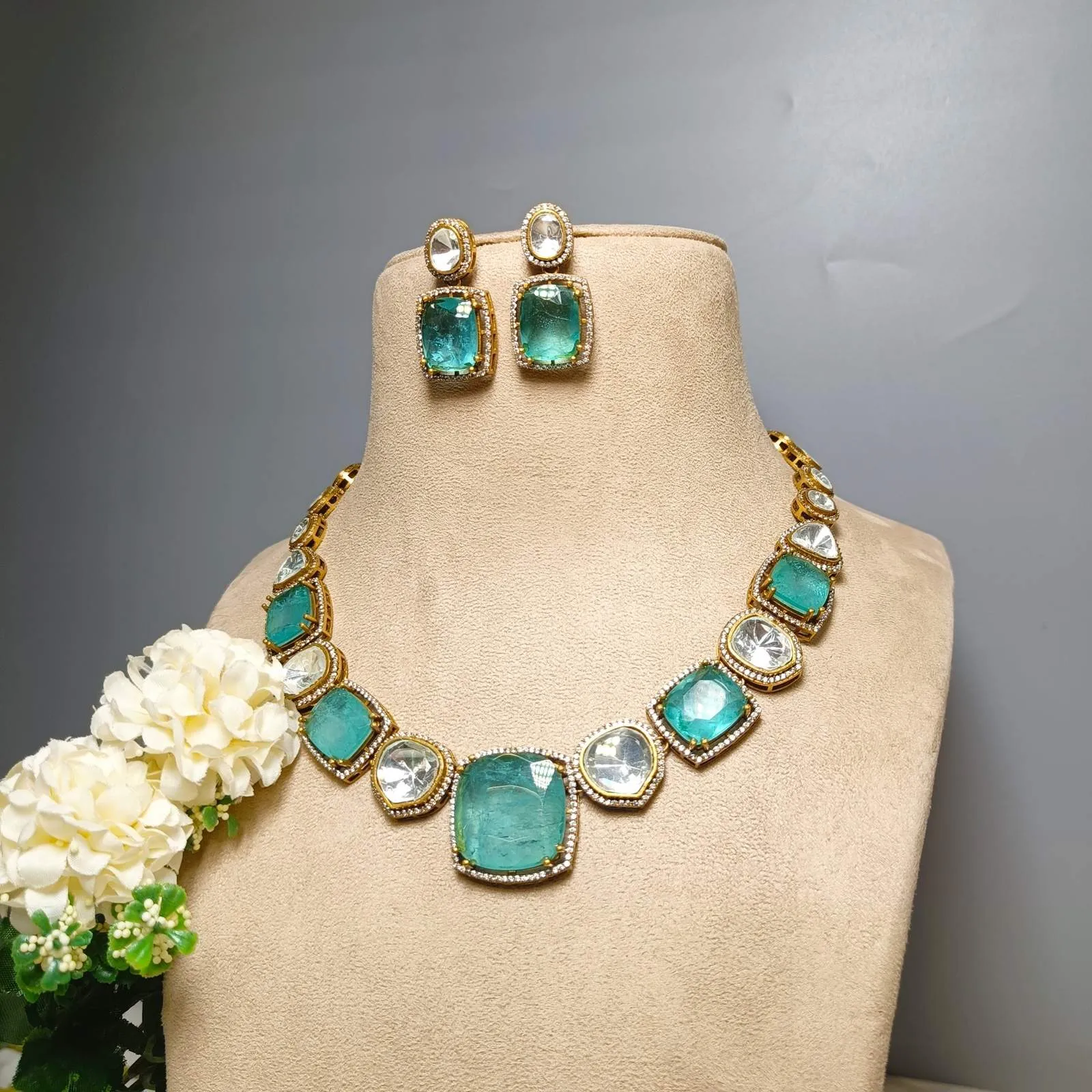 Nayaab Jasmine polki neckpiece