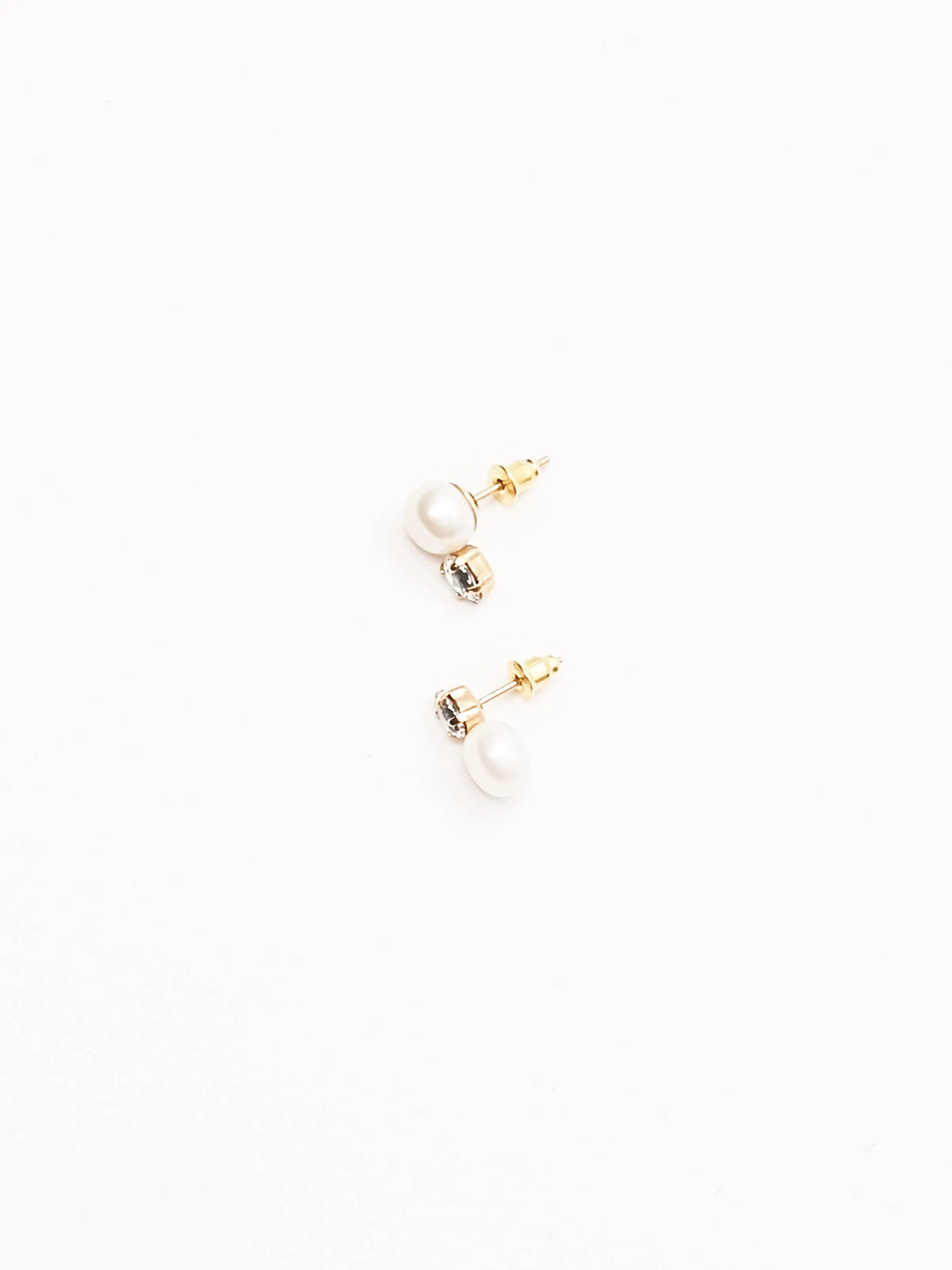 Pearl/Crystal Dagger Stud Earrings