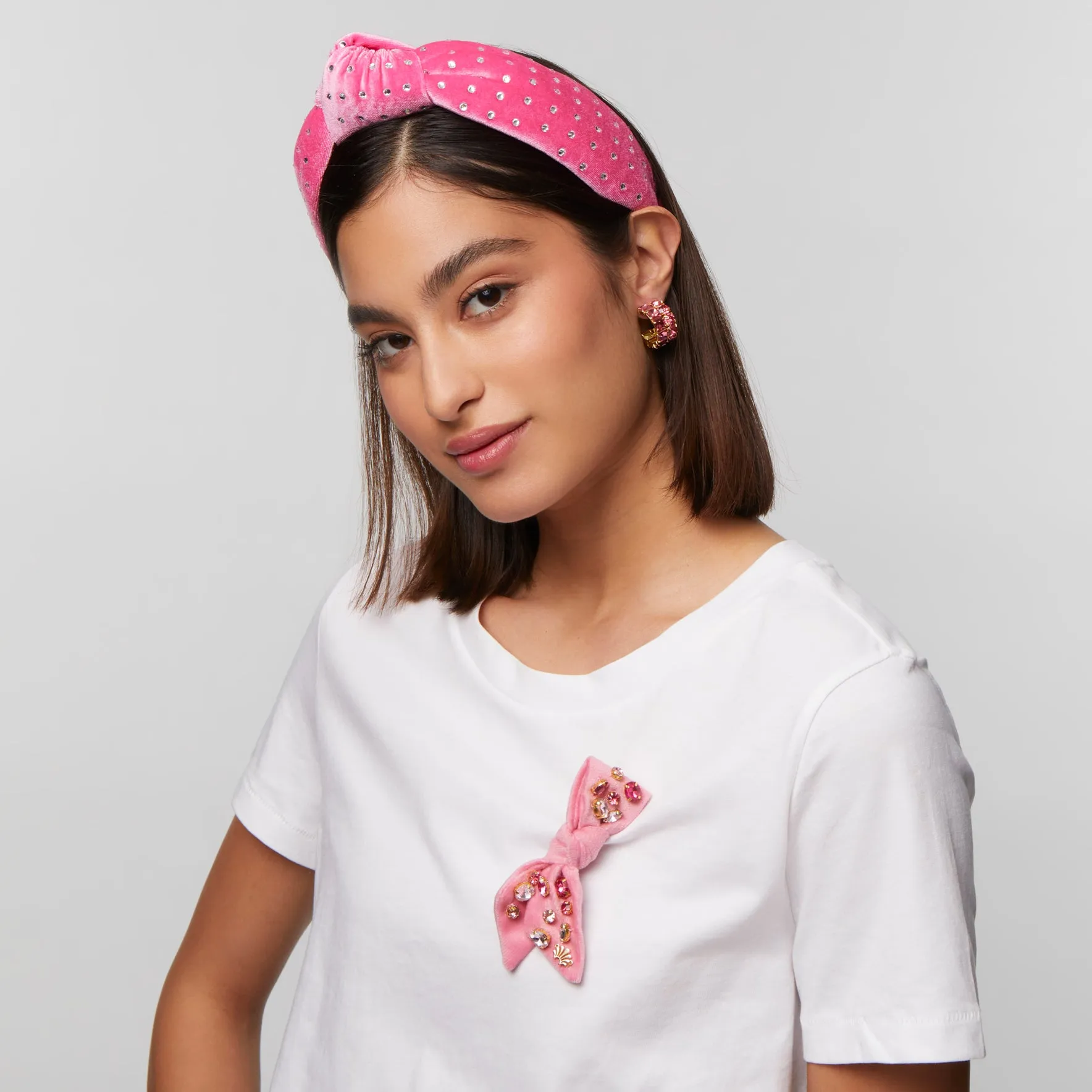 PINK EMBELLISHED AWARENESS RIBBON