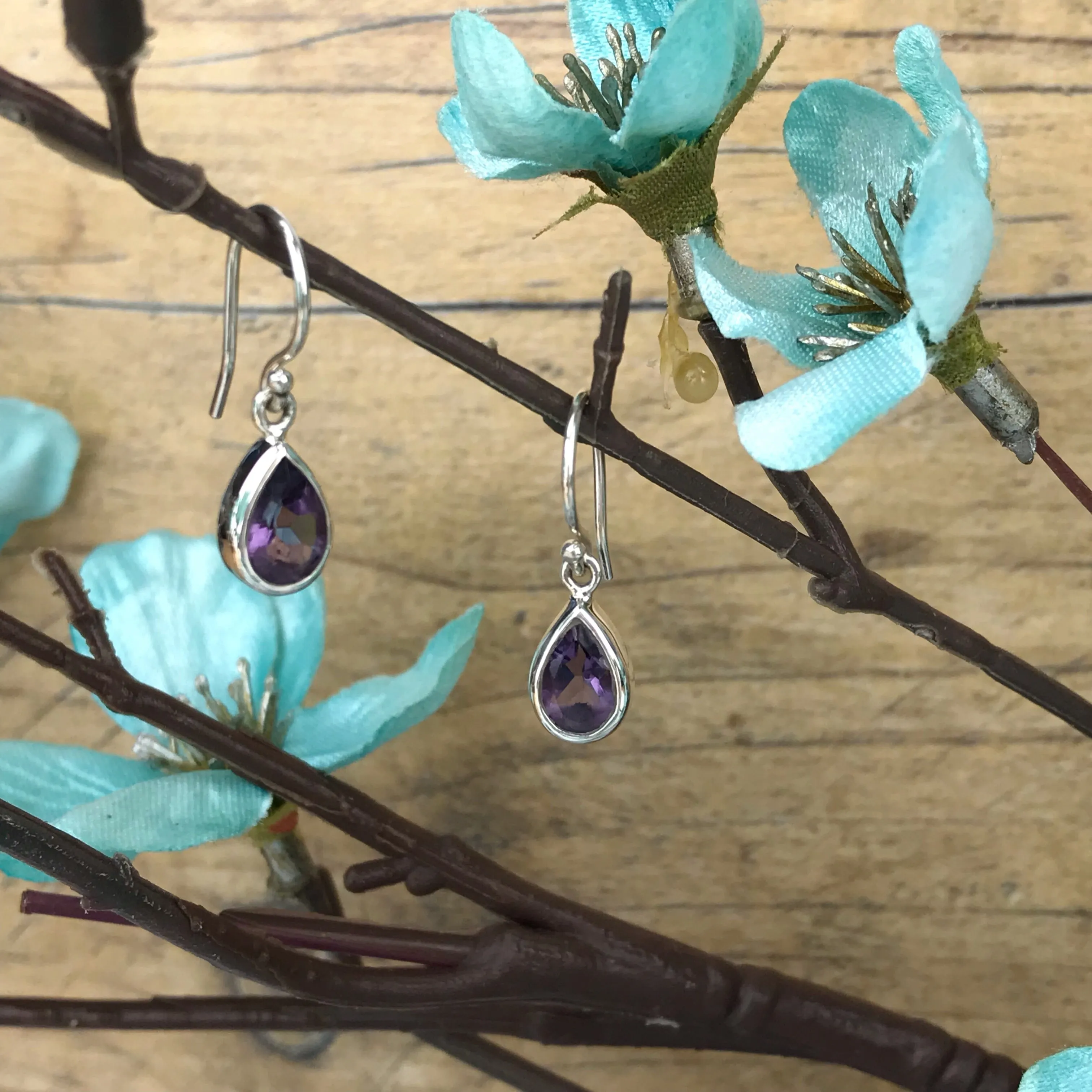 Purple Petal Earrings - VE451