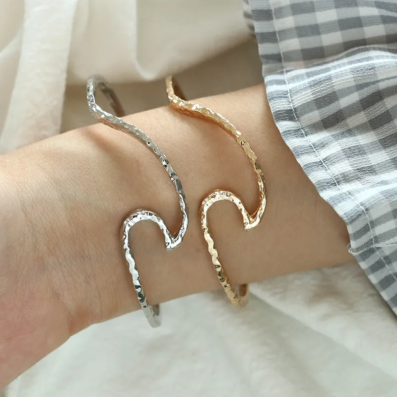 Simple beach fashion metal wave sea wave  bracelet