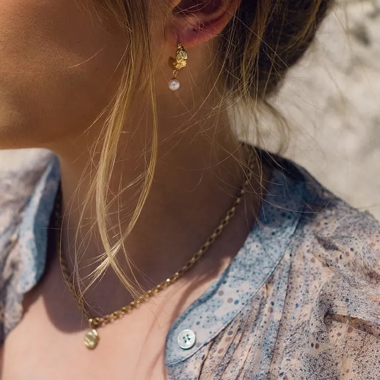 Small Molten Coral Rock Necklace - Fine Chain