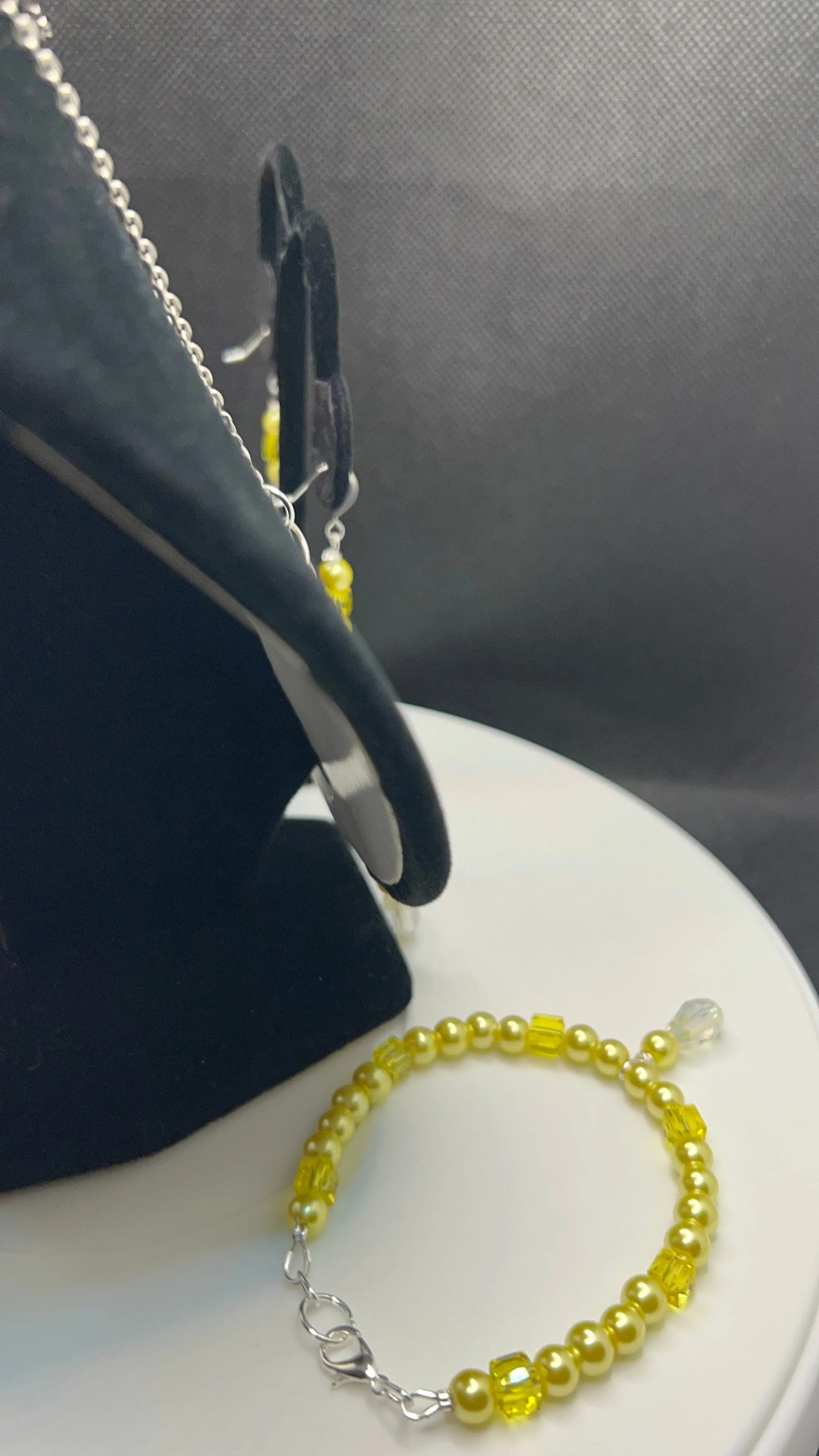 Yellow Teardrop Crystal, Cubed Crystal and Yellow Pearl Necklace 25-27in, Bracelet 6 1_2-8 and Earrings